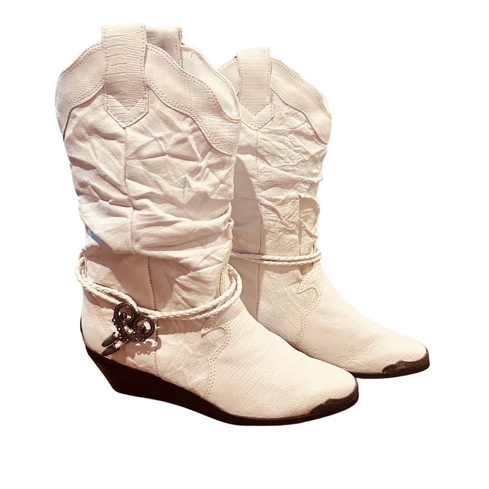 8.5 Women's White Western Boots